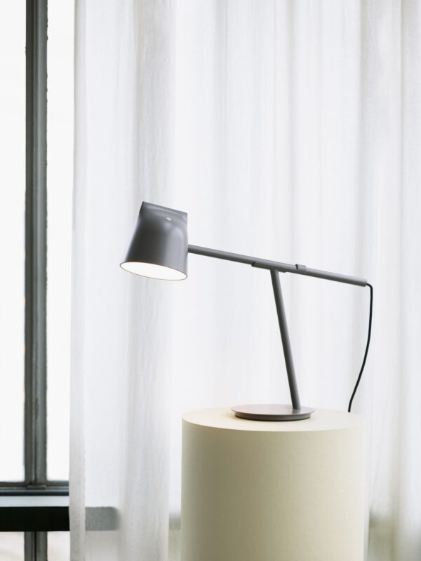 Momento table lamp - Grey