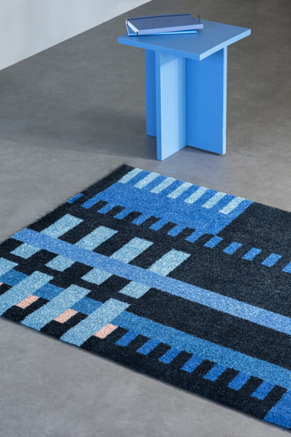 Loom - Bauhaus blue 85x60cm
