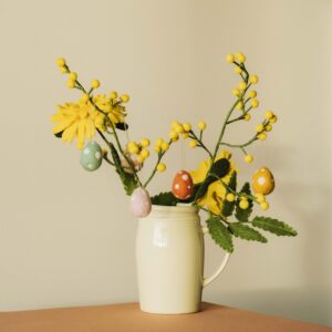 Kvist med bær og blader - Gul